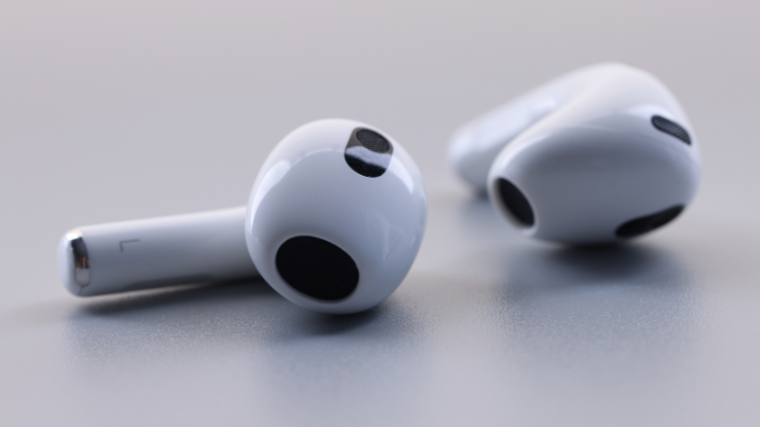 AirPods Pro: Akıllı Teknolojinin Yeni Yüzü